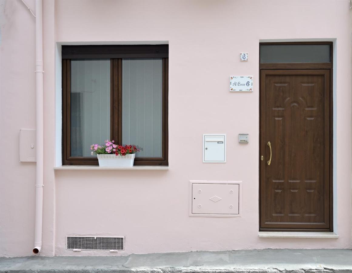 Al Civico 6 Villa Taviano  Ngoại thất bức ảnh