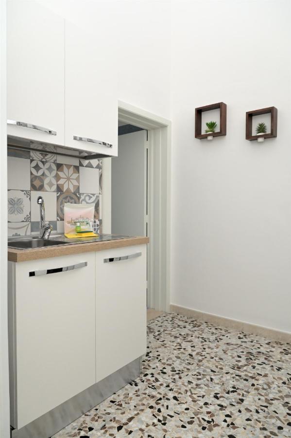Al Civico 6 Villa Taviano  Ngoại thất bức ảnh